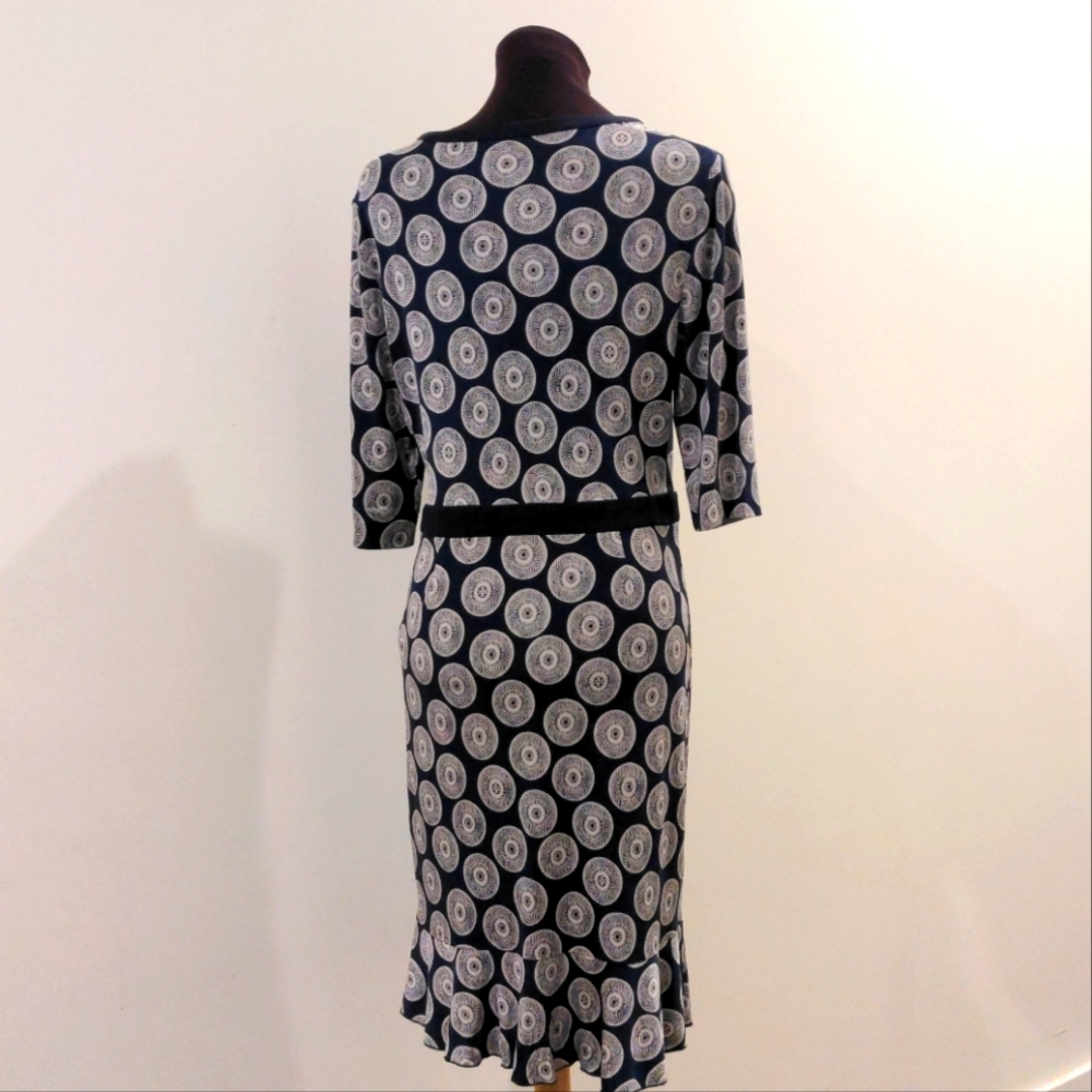 Tory Burch Kayla Medallion Print Silk Sheath Dress Size Large - Picture 6 of 8